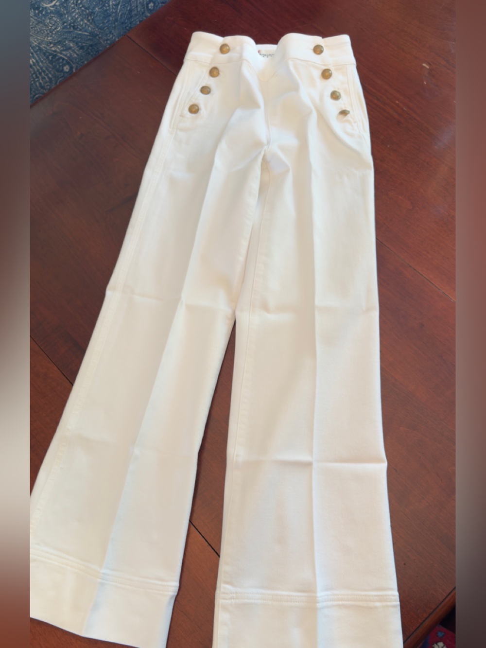 Alice + Olivia Narin Flared Women Pants
Size 24 - Picture 3 of 9